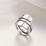 Women's Crimped Ring